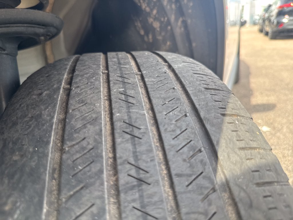 Used 2023 Honda Pilot EX-L image 45