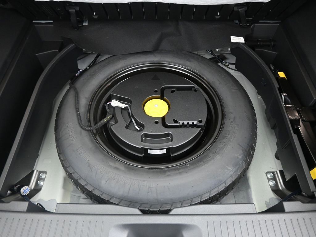 New 2025 Nissan Murano SV image 16