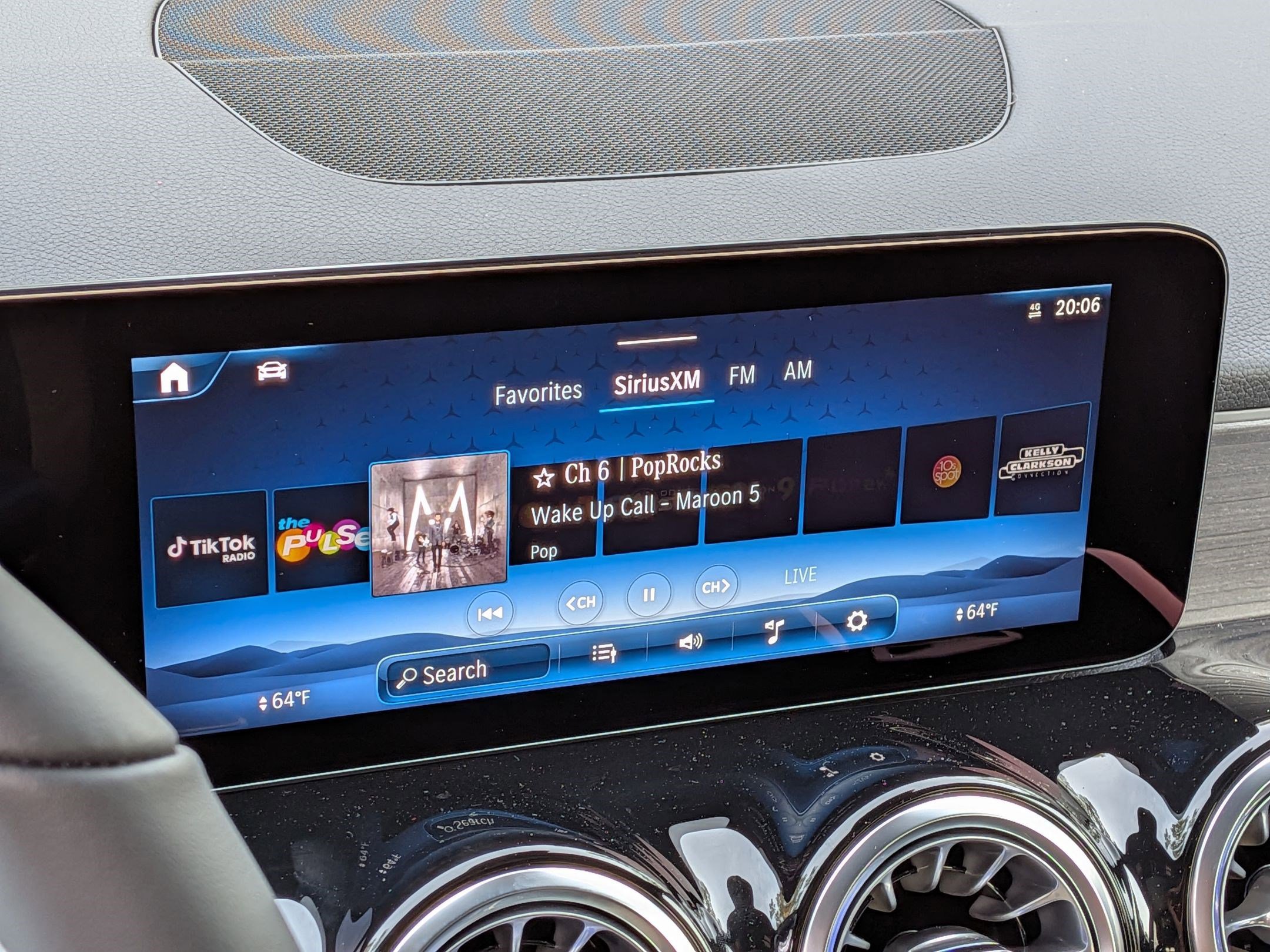 New 2026 Mercedes-Benz GLB 250 image 24