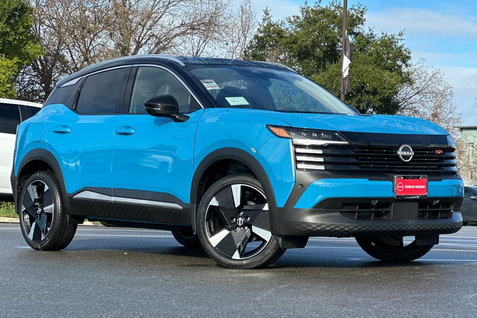 New 2026 Nissan Kicks SR w/ SR Premium Package
