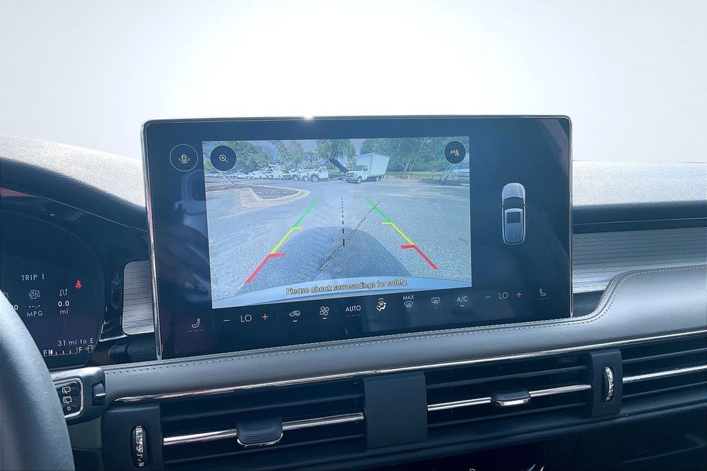 Used 2023 Lincoln Corsair FWD image 15