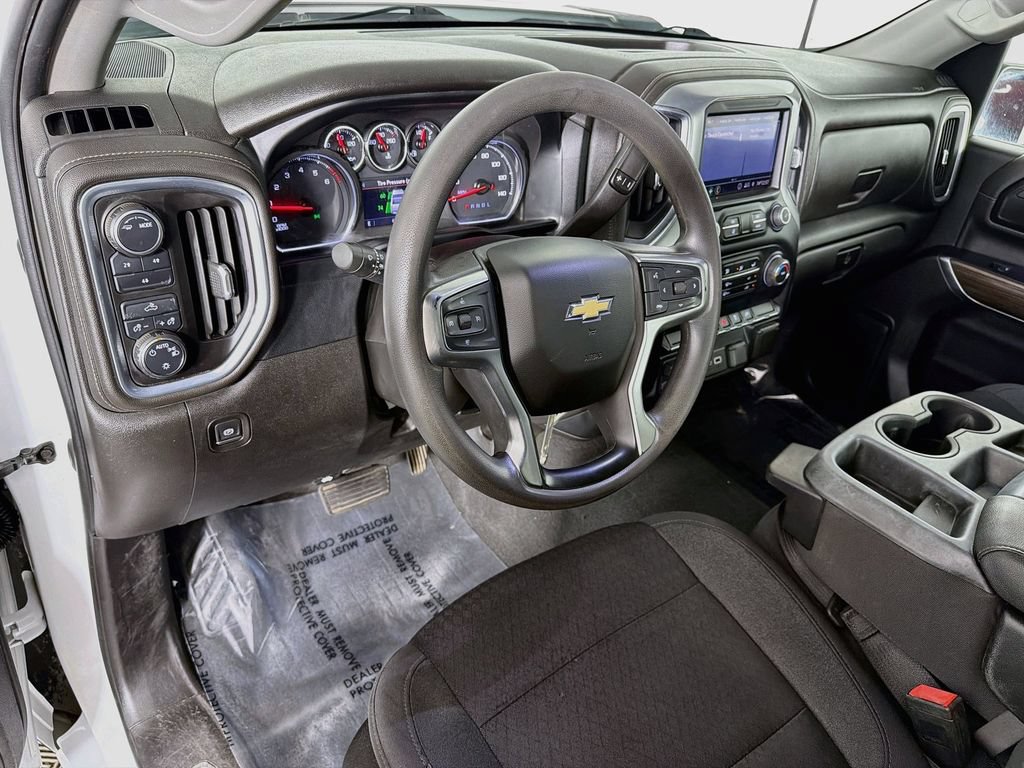 Used 2022 Chevrolet Silverado 2500 LT AWD/4WD image 9