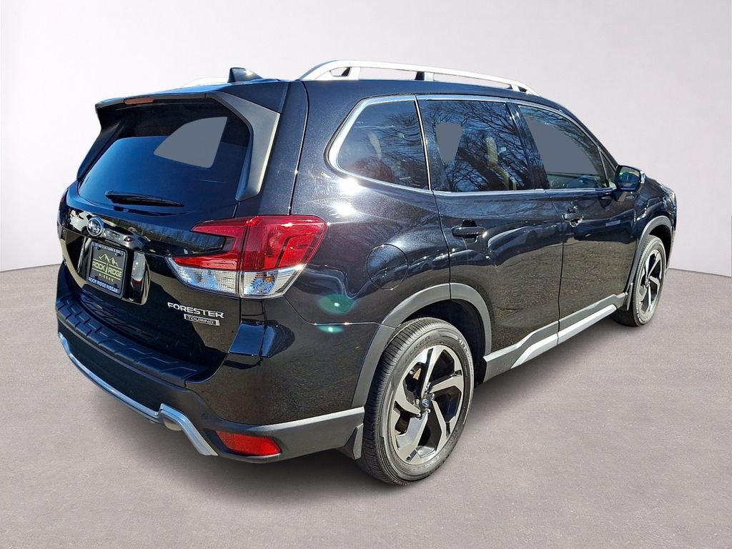 Used 2022 Subaru Forester Touring image 7
