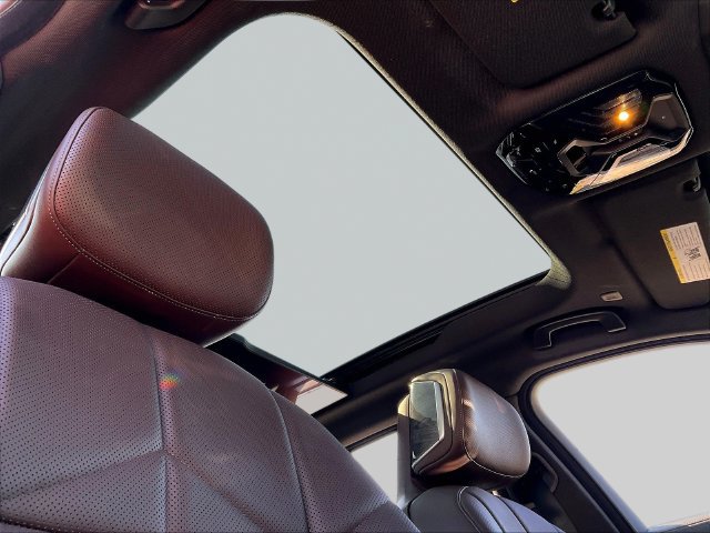 Used 2023 BMW 740i RWD image 29