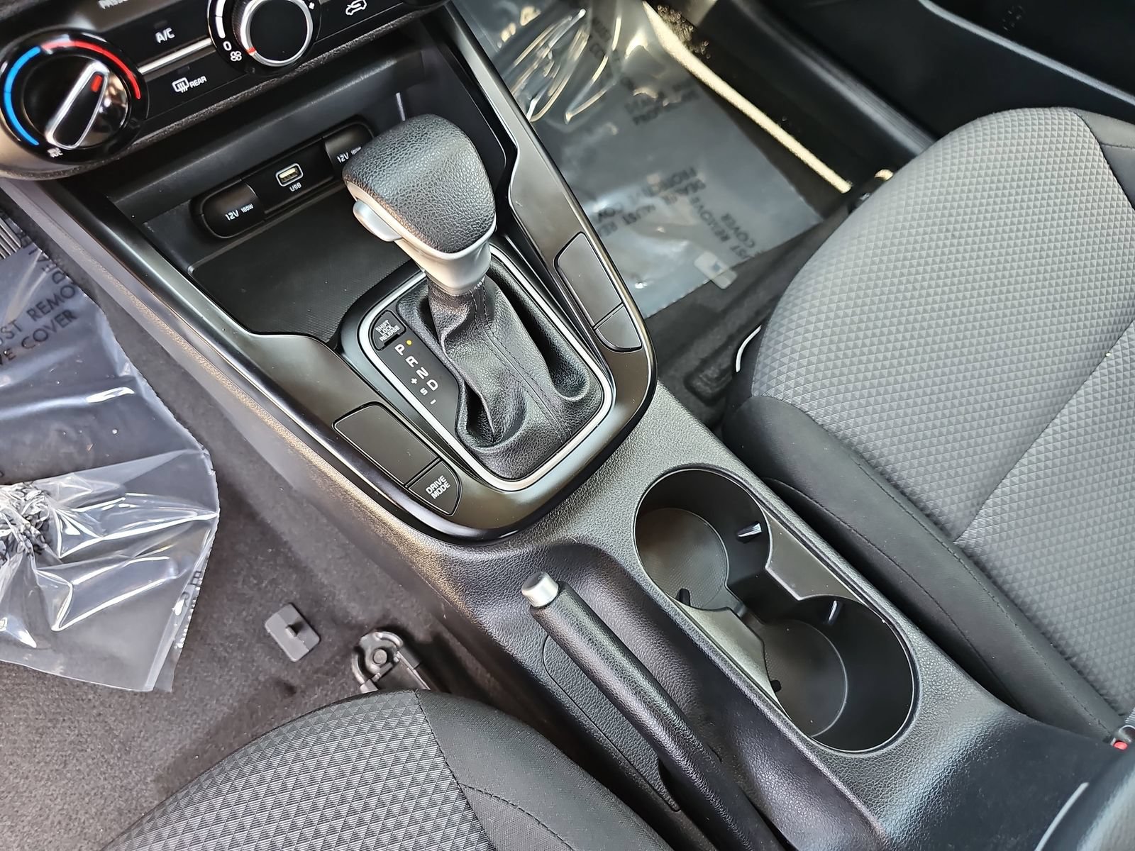 Used 2024 Kia Soul LX w/ Option Group 015 FWD image 23