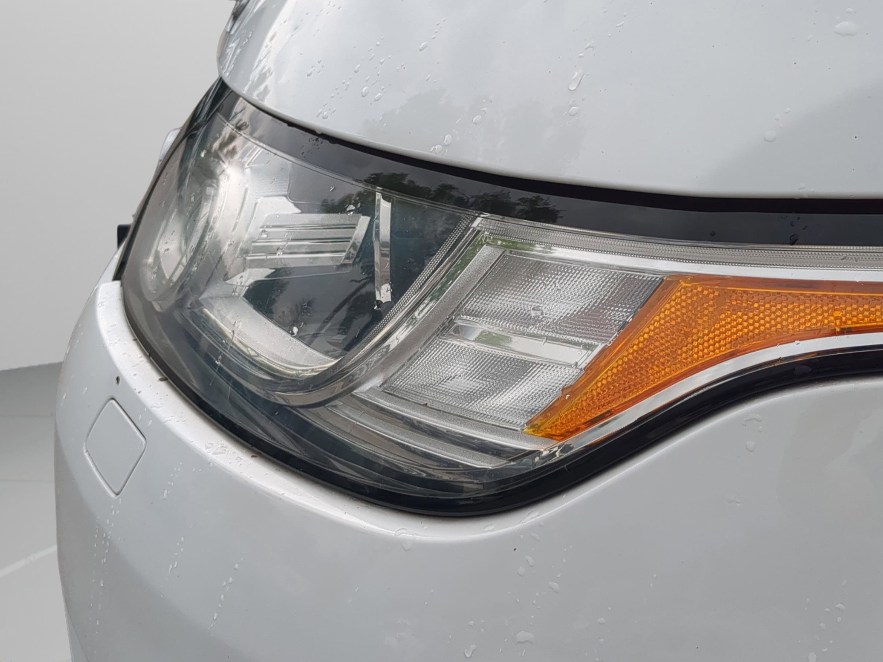 Used 2016 Land Rover Range Rover Sport HSE image 35