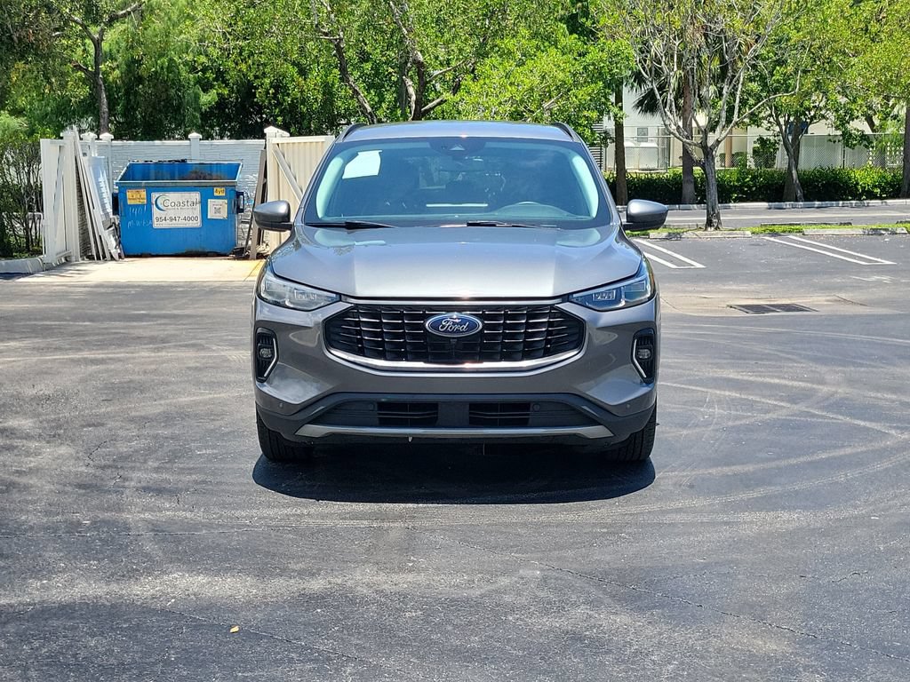 Used 2023 Ford Escape Platinum FWD image 8