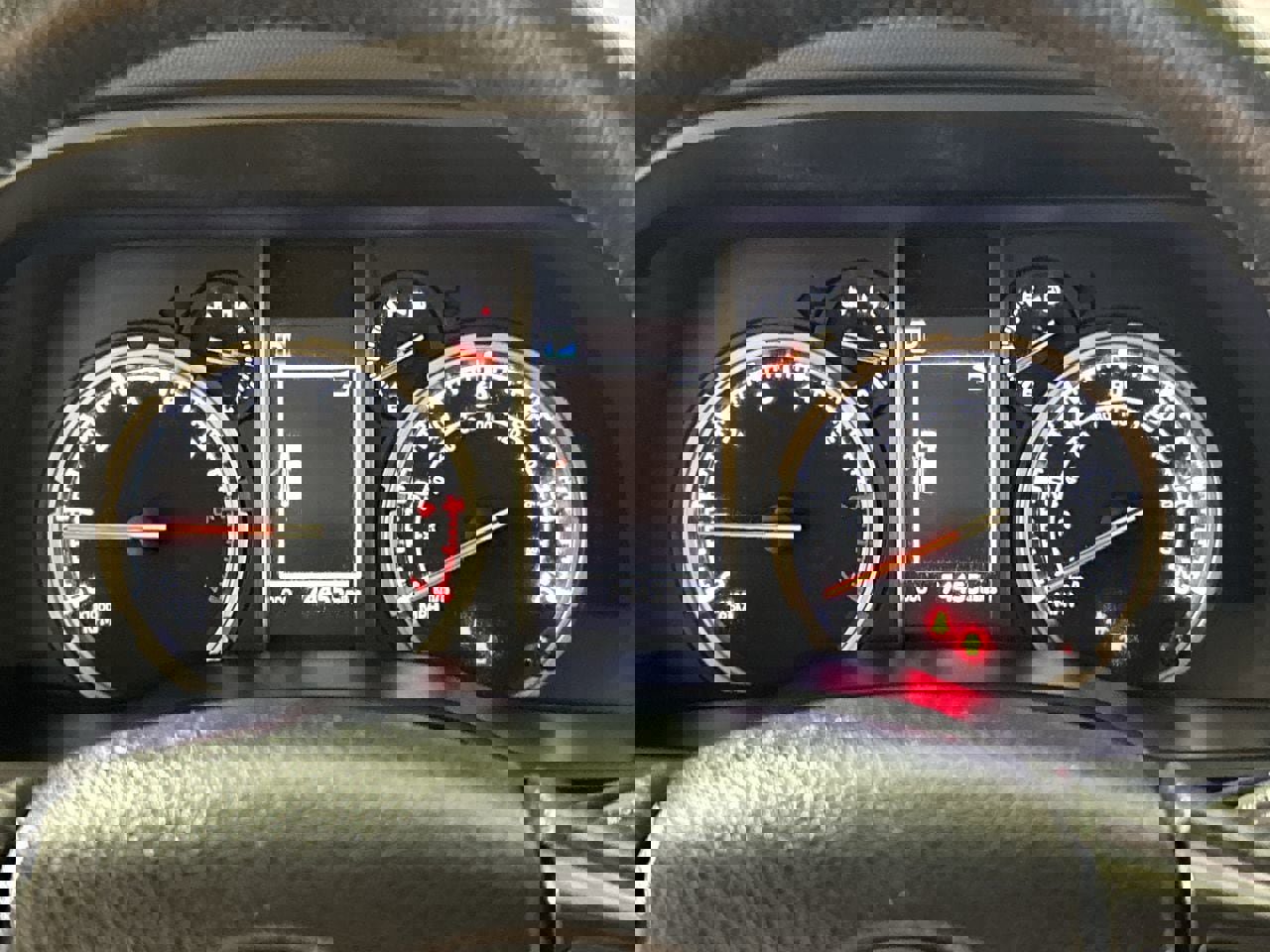 Used 2022 Toyota 4Runner TRD Off-Road Premium AWD/4WD image 14