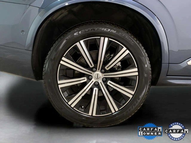 Used 2025 Volvo XC90 B6 Plus image 33
