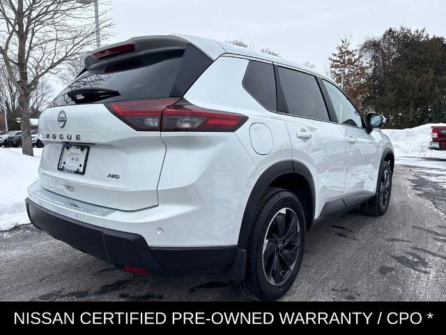 Certified 2025 Nissan Rogue SV image 9