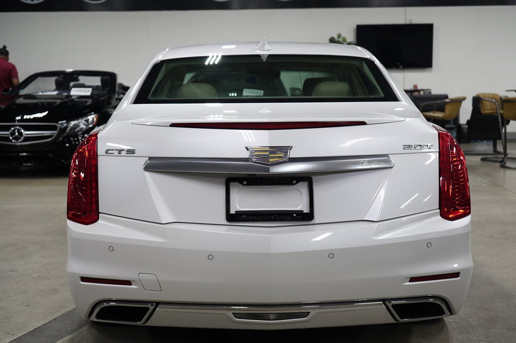 Used 2016 Cadillac CTS Luxury RWD image 4