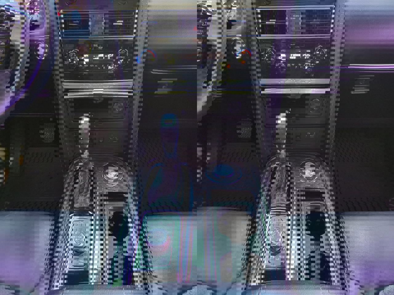 Used 2021 Nissan Armada Platinum image 20