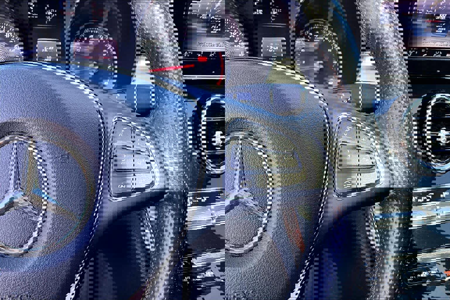 Used 2015 Mercedes-Benz C 300 4MATIC Sedan image 24