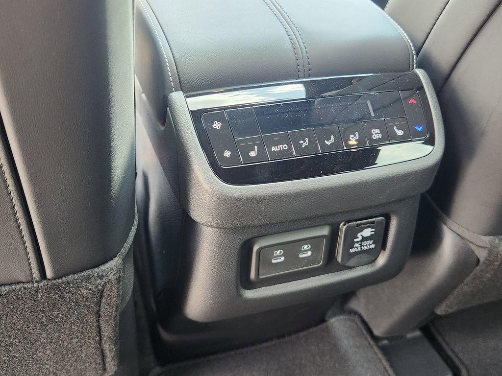 New 2026 INFINITI QX60 Autograph w/ Dark Cargo Package image 12