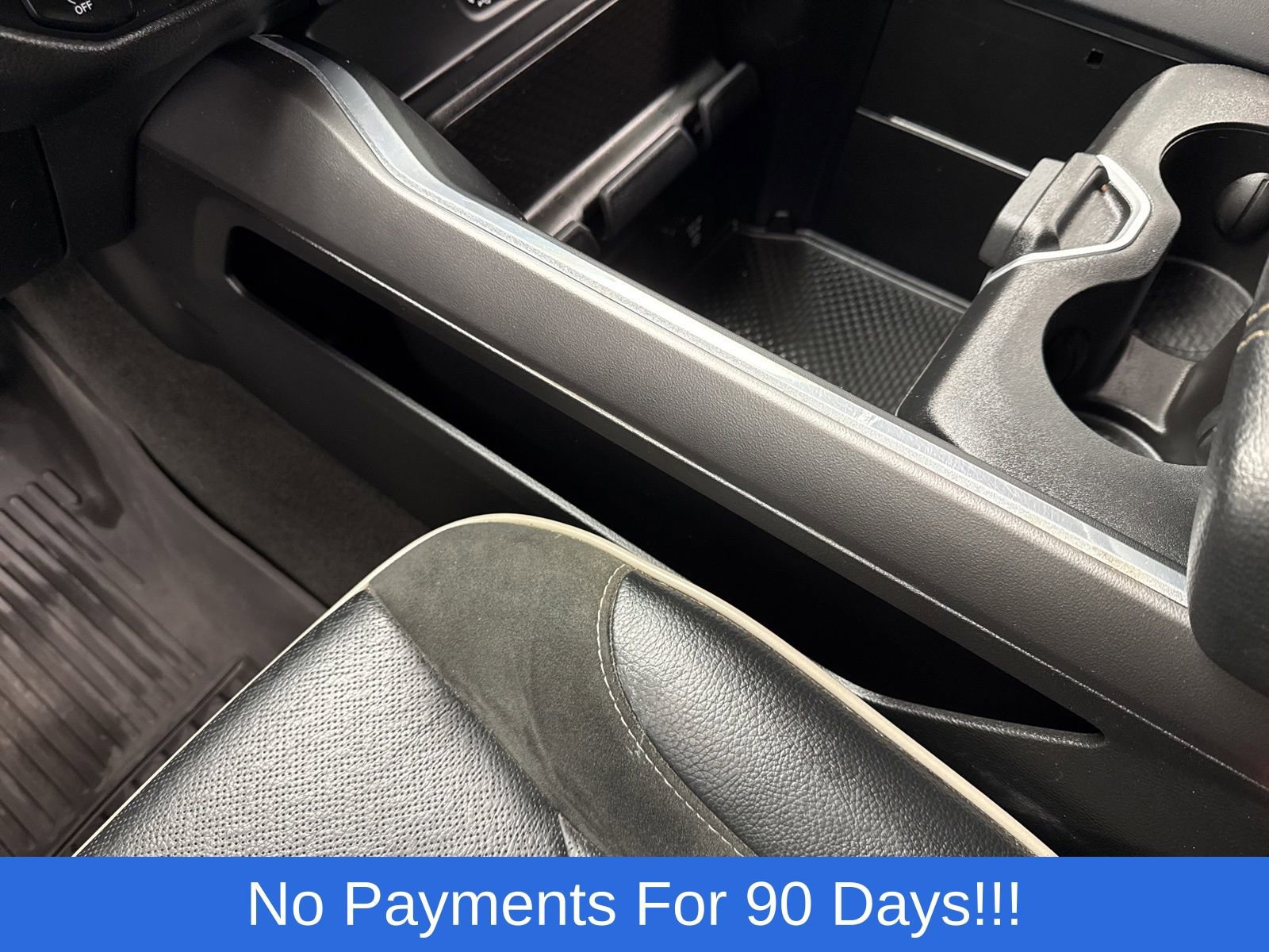 Used 2023 RAM 1500 Laramie AWD/4WD image 24