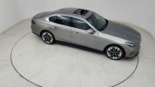 Used 2025 BMW 530i RWD image 79
