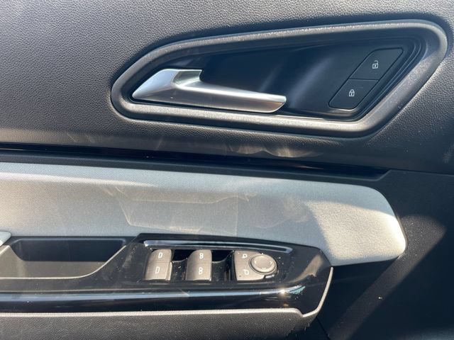 Certified 2025 Honda Prologue EX image 19