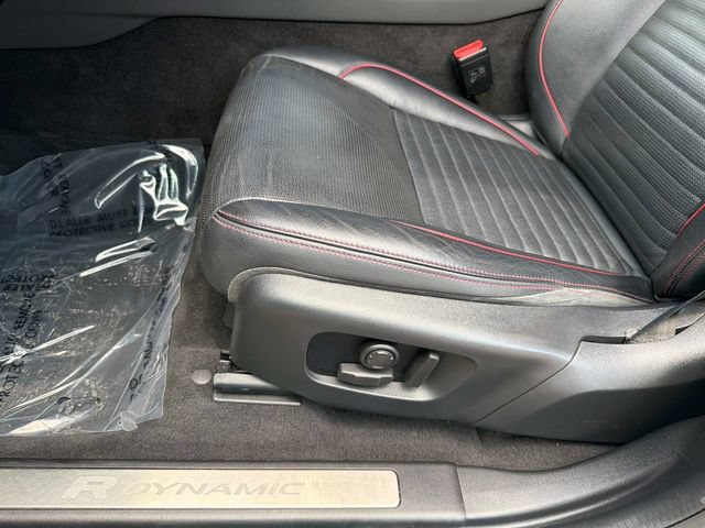 Used 2020 Land Rover Discovery Sport SE R-Dynamic AWD/4WD image 20