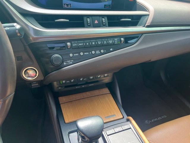 Used 2020 Lexus ES 350 w/ Accessory Package 2 FWD image 48