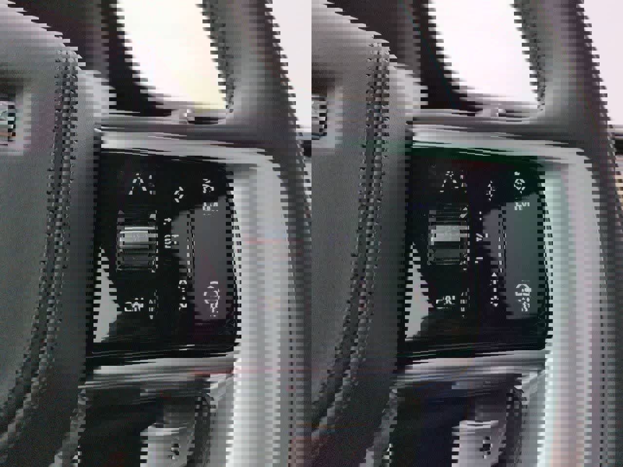 New 2026 Land Rover Range Rover Long Wheelbase Autobiography image 26