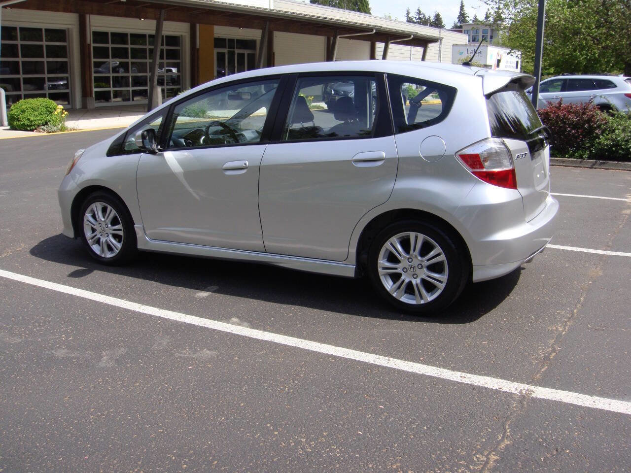 Used 2011 Honda Fit Sport image 8