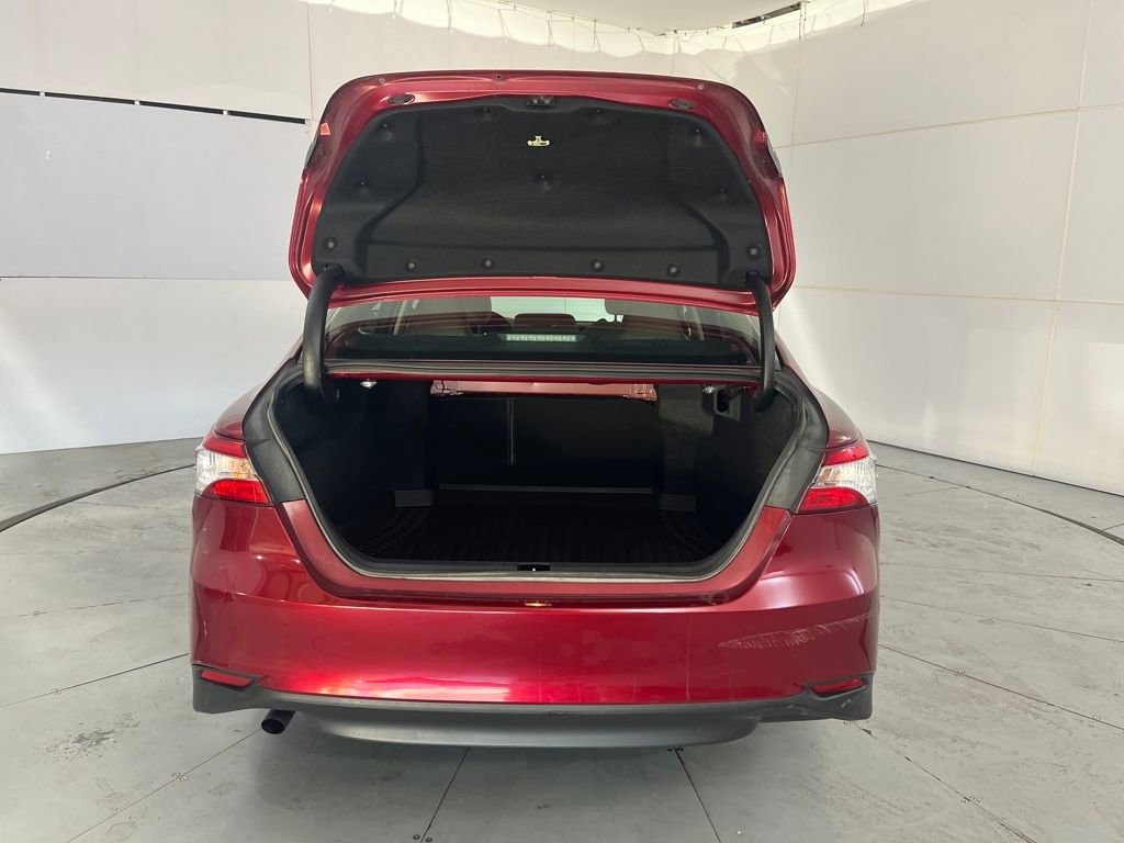 Used 2018 Toyota Camry LE w/ Protection Package (Q2) image 13