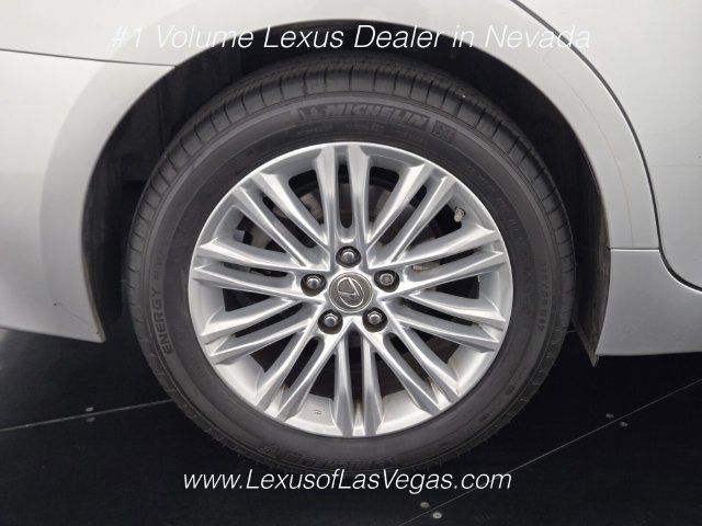 Used 2014 Lexus ES 350 w/ Premium Package FWD image 10