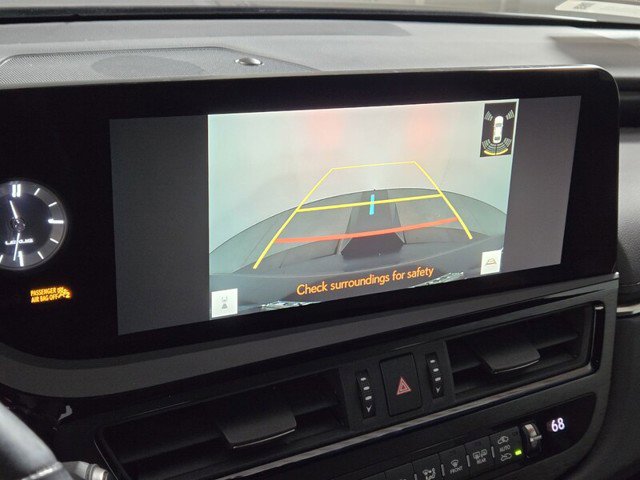 Certified 2023 Lexus ES 300h w/ Premium Package image 36