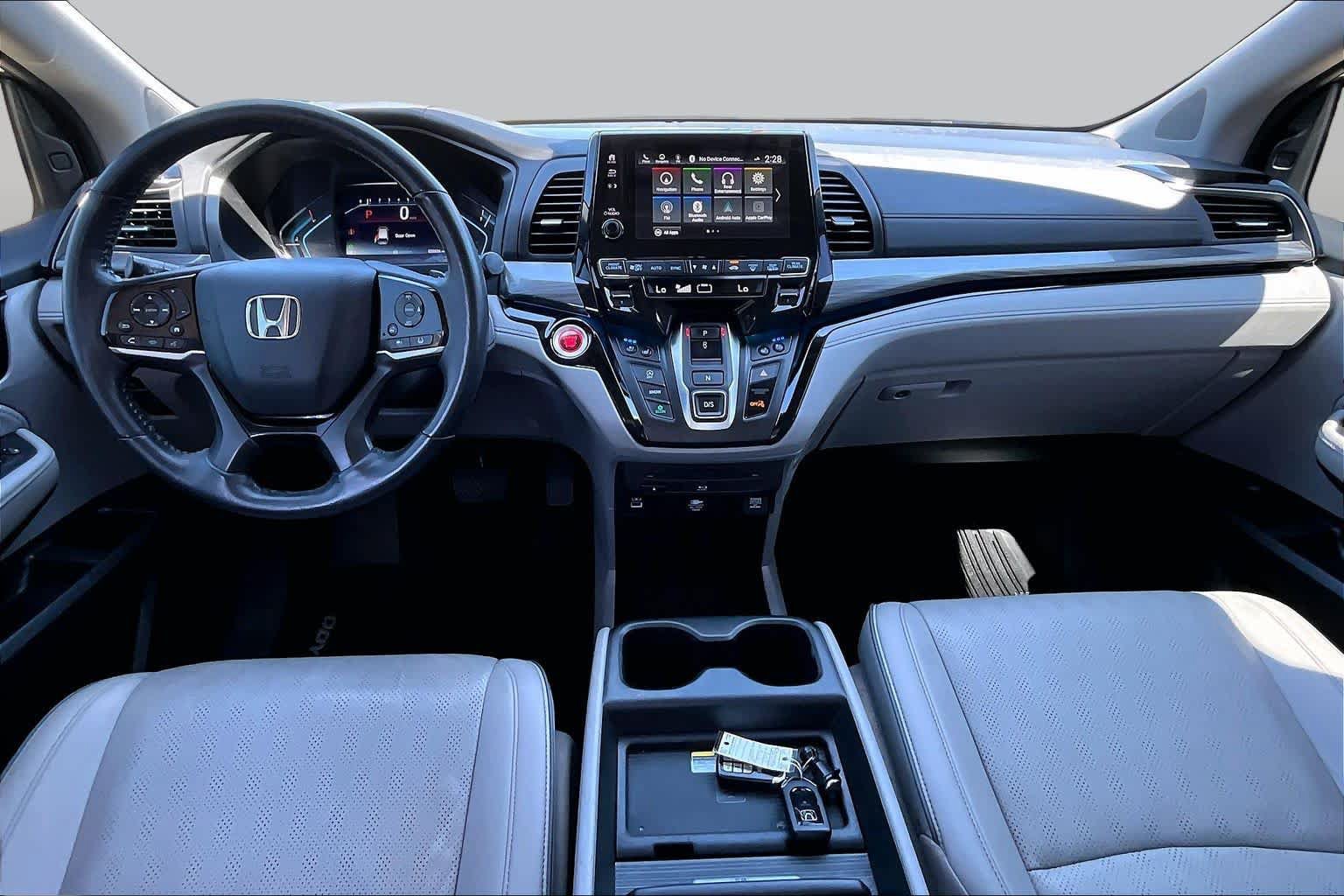 Used 2023 Honda Odyssey Elite image 16