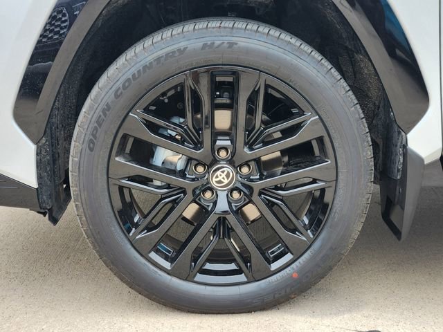 New 2026 Toyota RAV4 XSE AWD/4WD image 8