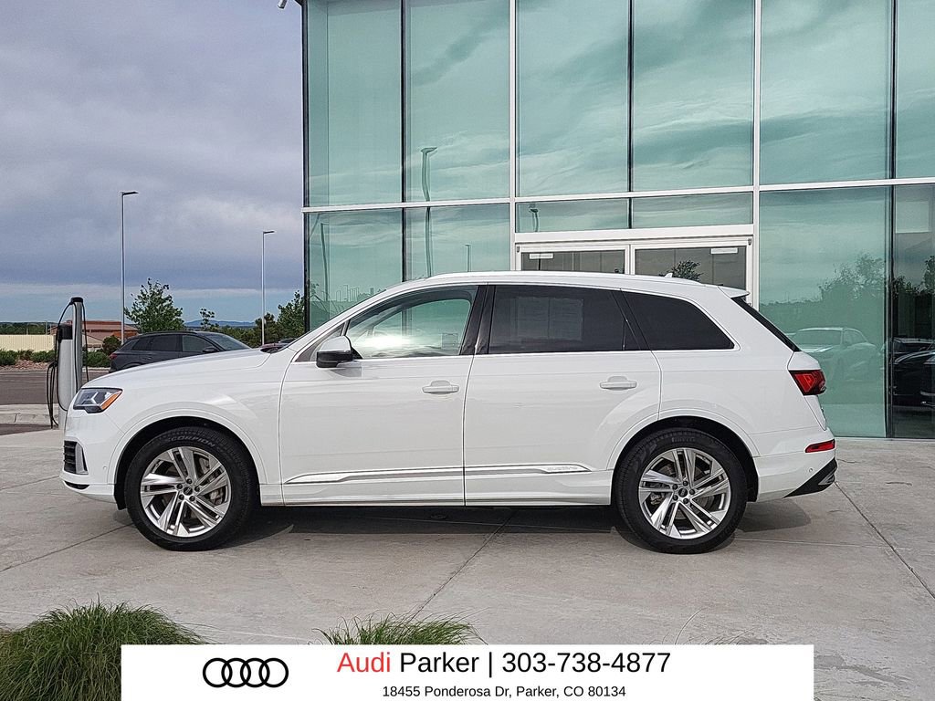 Used 2022 Audi Q7 3.0T Premium Plus AWD/4WD image 2
