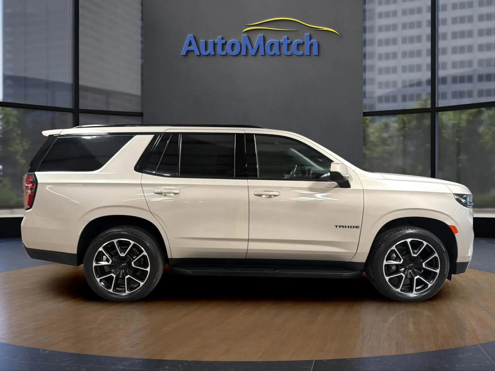 Used 2022 Chevrolet Tahoe RST AWD/4WD image 13