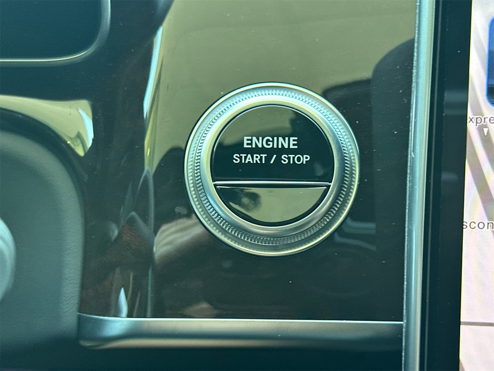 New 2024 Mercedes-Benz S 580e 4MATIC Sedan image 24