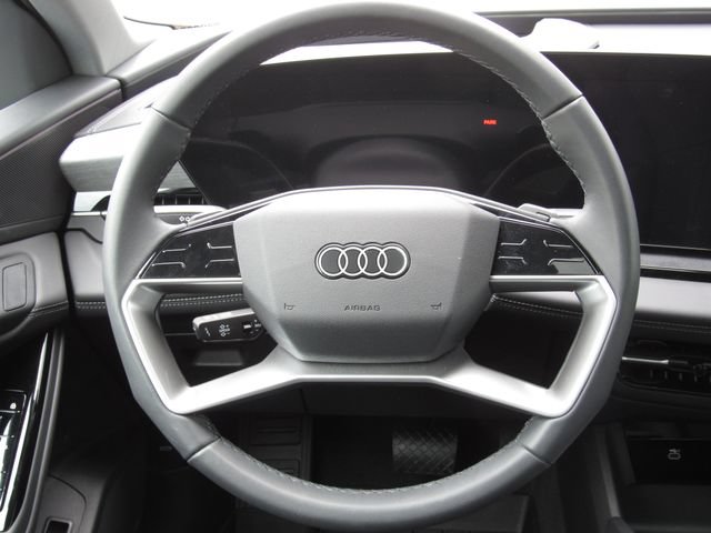 Used 2025 Audi Q6 e-tron Prestige AWD/4WD image 26