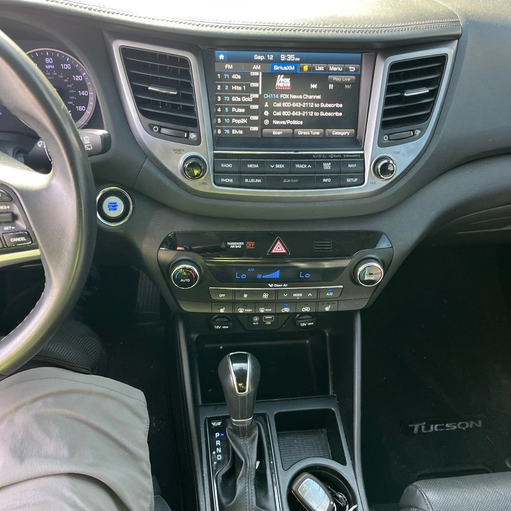 Used 2017 Hyundai Tucson Limited w/ Cargo Package FWD image 9