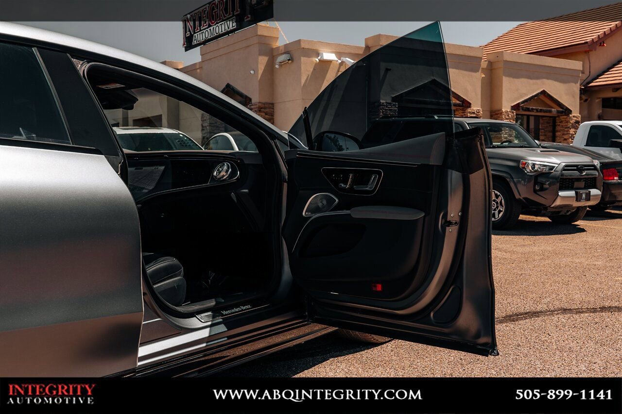 Used 2022 Mercedes-Benz EQS 580 4MATIC Sedan image 54