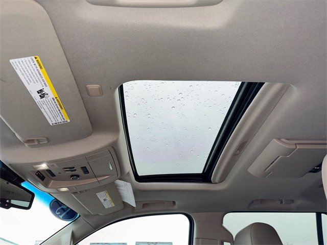 Used 2015 Chevrolet Tahoe LTZ image 27