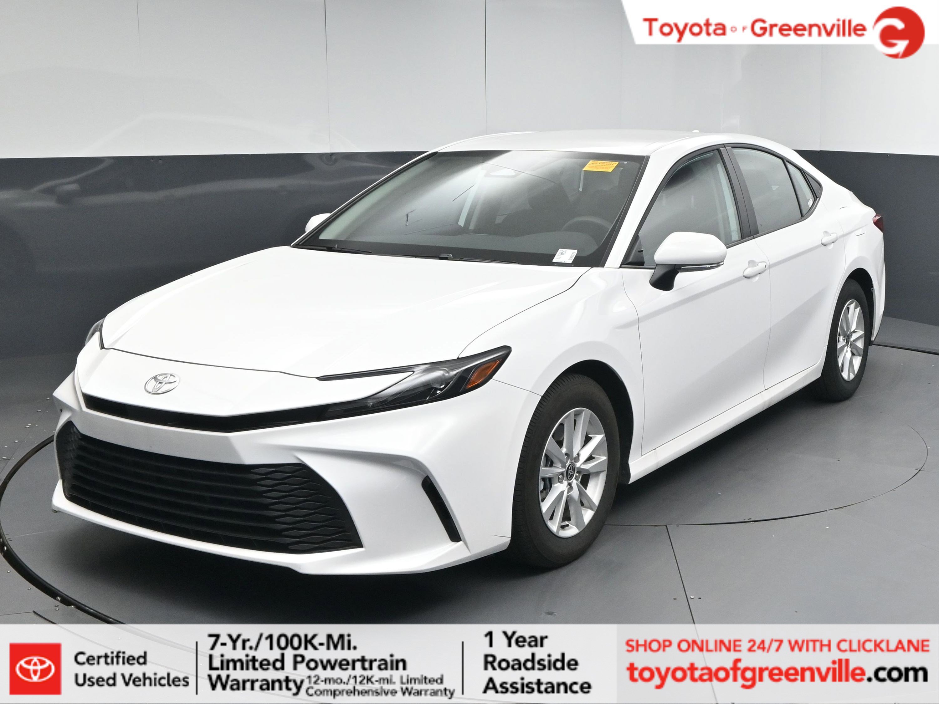 Used 2025 Toyota Camry LE w/ Convenience Package image 1