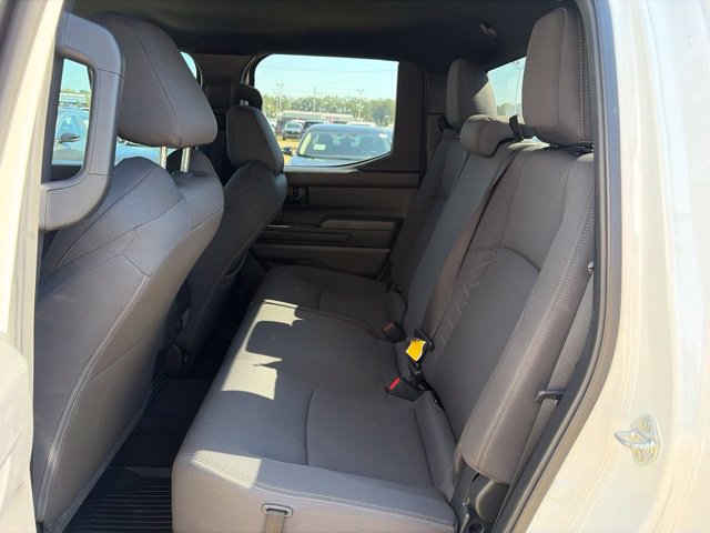 Used 2025 Toyota Tacoma SR AWD/4WD image 21