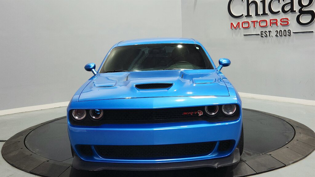 Used 2016 Dodge Challenger SRT Hellcat RWD image 3