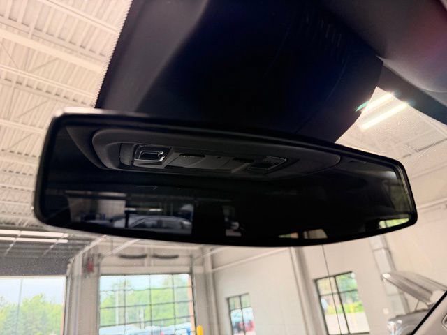 Used 2022 Chevrolet Silverado 1500 RST AWD/4WD image 45