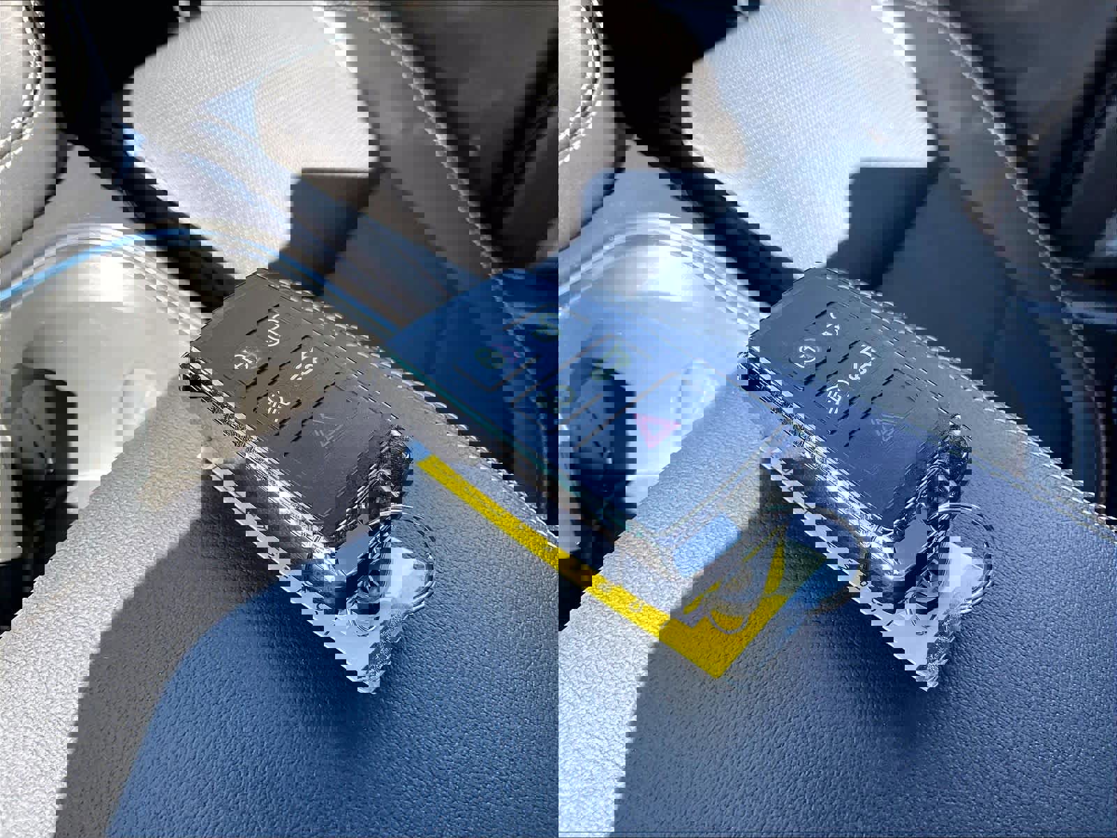 Used 2024 Jaguar E-PACE R-Dynamic SE image 13