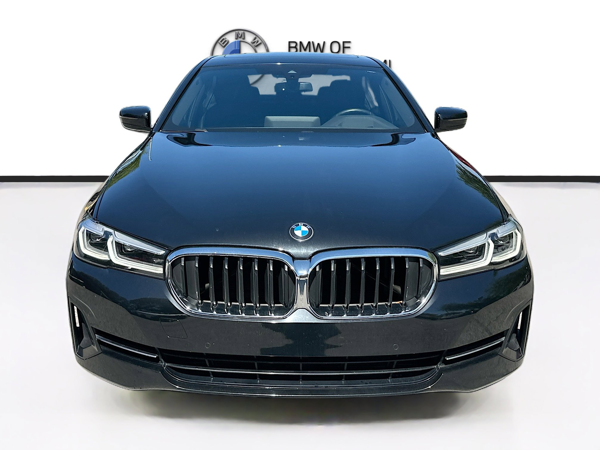 Certified 2023 BMW 540i w/ Premium Package image 2