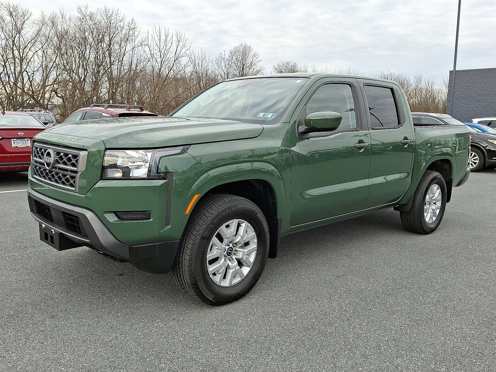 Certified 2023 Nissan Frontier SV w/ Technology Package image 3