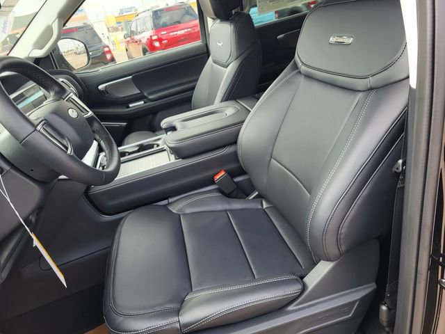 New 2026 Ford Expedition Platinum w/ Driver's Package image 10