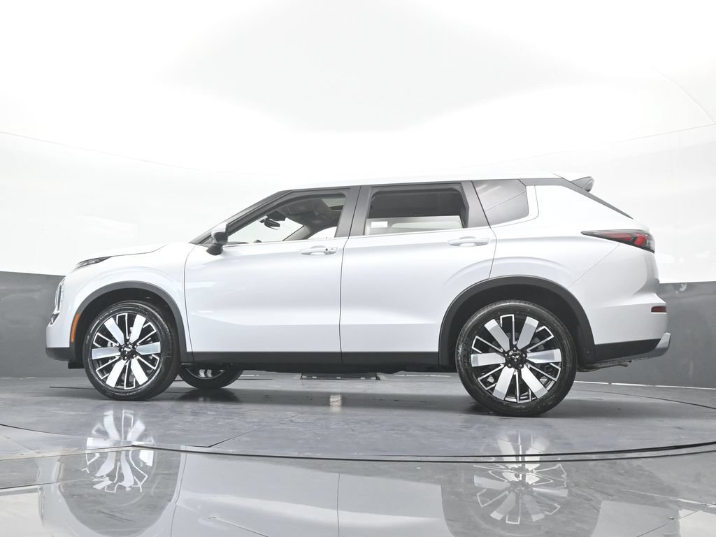 New 2026 Mitsubishi Outlander SE FWD image 65