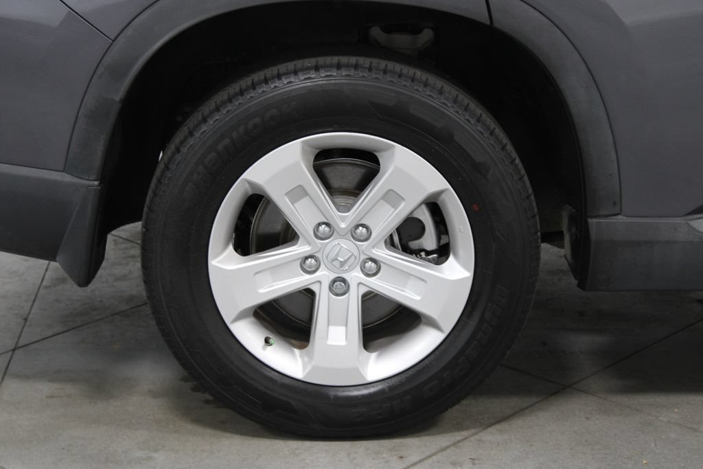 Used 2023 Honda Pilot LX image 13