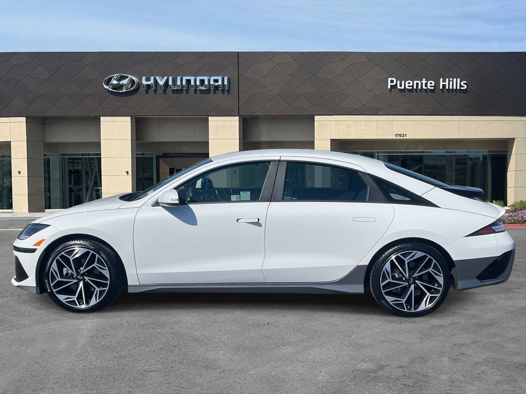Used 2025 Hyundai Ioniq 6 SEL image 3