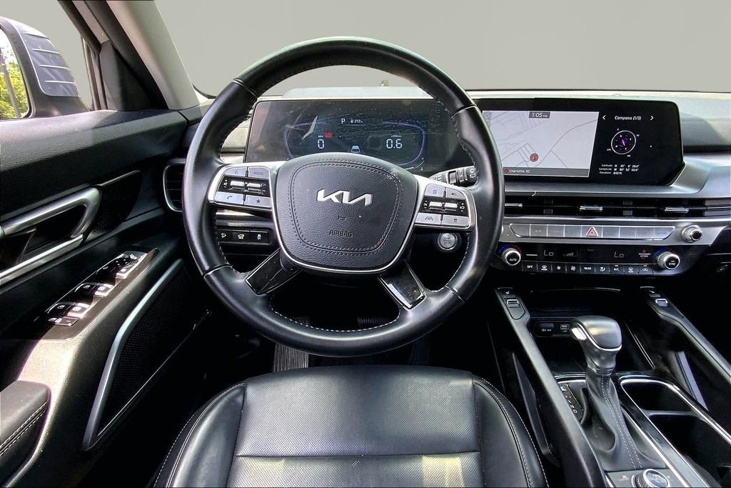 Used 2025 Kia Telluride S AWD/4WD image 8