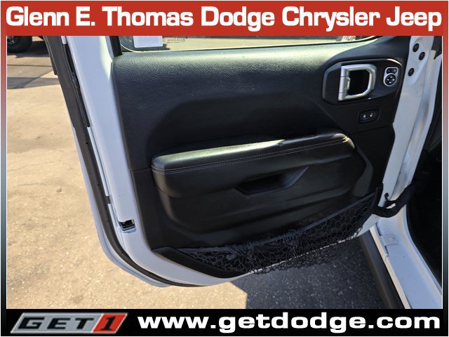 Used 2018 Jeep Wrangler Rubicon AWD/4WD image 23
